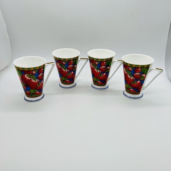 St Michael Strawberry Patterned Mugs - Set of 4 Bone China Made in the UK - Picture 14 of 14